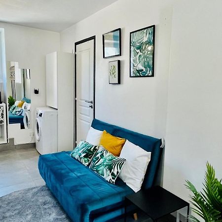 Studio Tropical Apartment Massy  Luaran gambar